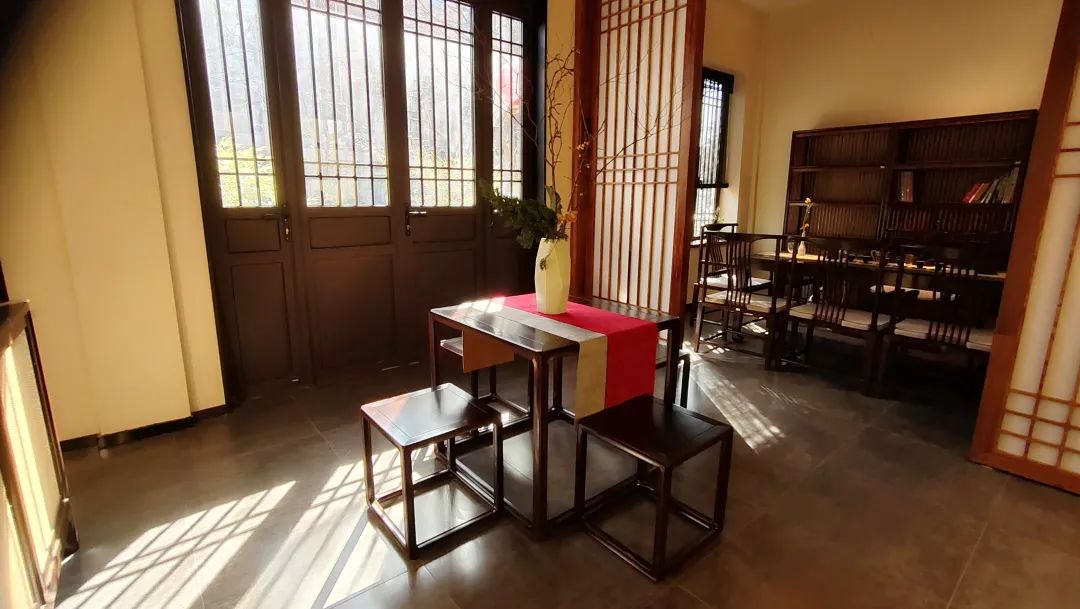 露臺(tái)上的生活美學(xué)——陽光，雨露，綠植，下午茶，還有一個(gè)好朋友插圖10